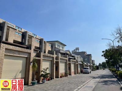 興安緻上車站別墅視意圖